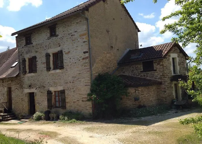 Chatelavy, Phoenix *