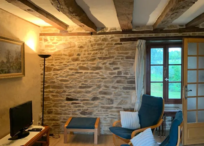 Chatelavy, Phoenix *